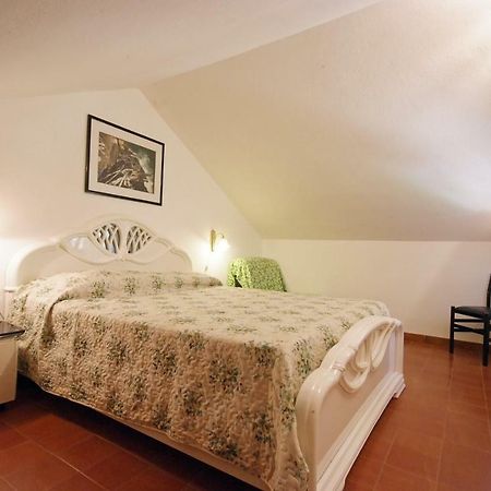 Residence Sud Est Porto Azzurro Luaran gambar