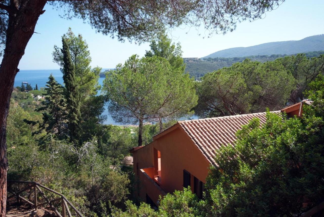 Residence Sud Est Porto Azzurro Luaran gambar
