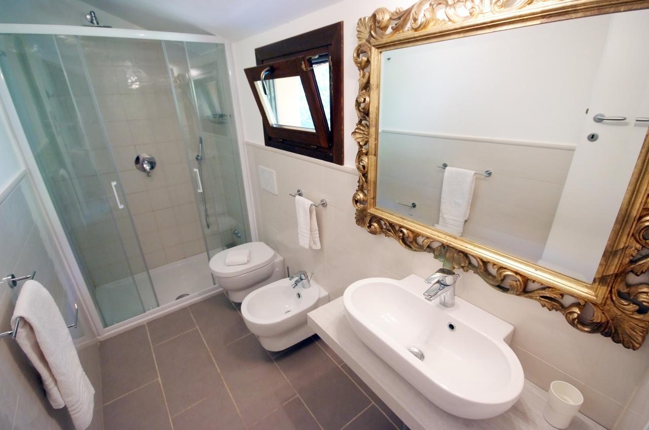 Residence Sud Est Porto Azzurro Luaran gambar