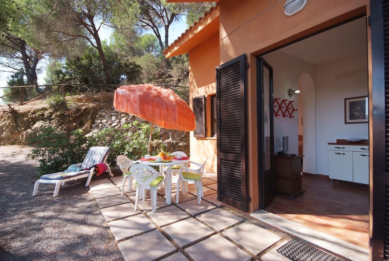 Residence Sud Est Porto Azzurro Luaran gambar