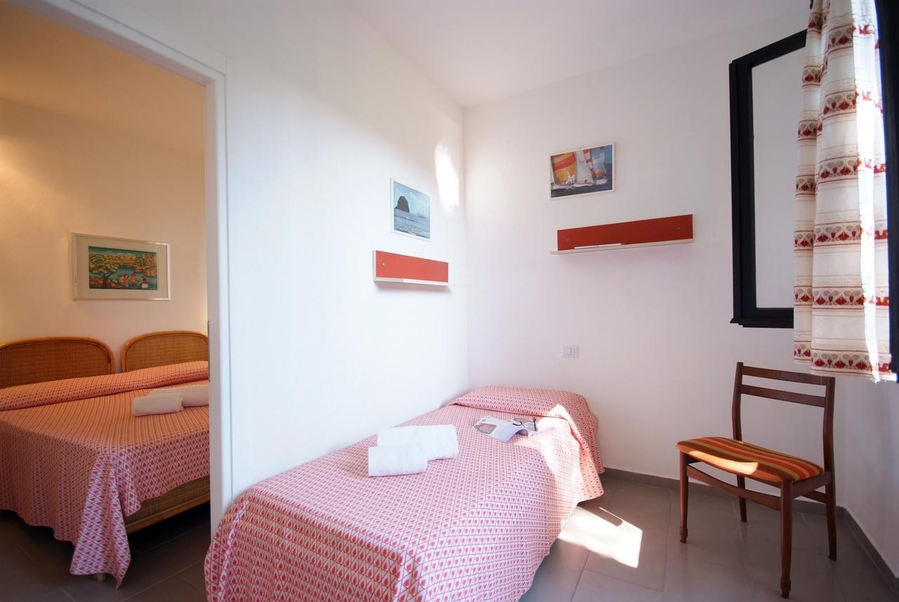 Residence Sud Est Porto Azzurro Luaran gambar