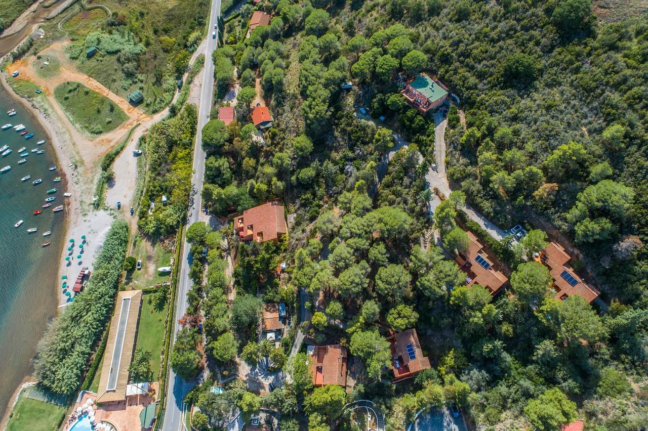 Residence Sud Est Porto Azzurro Luaran gambar