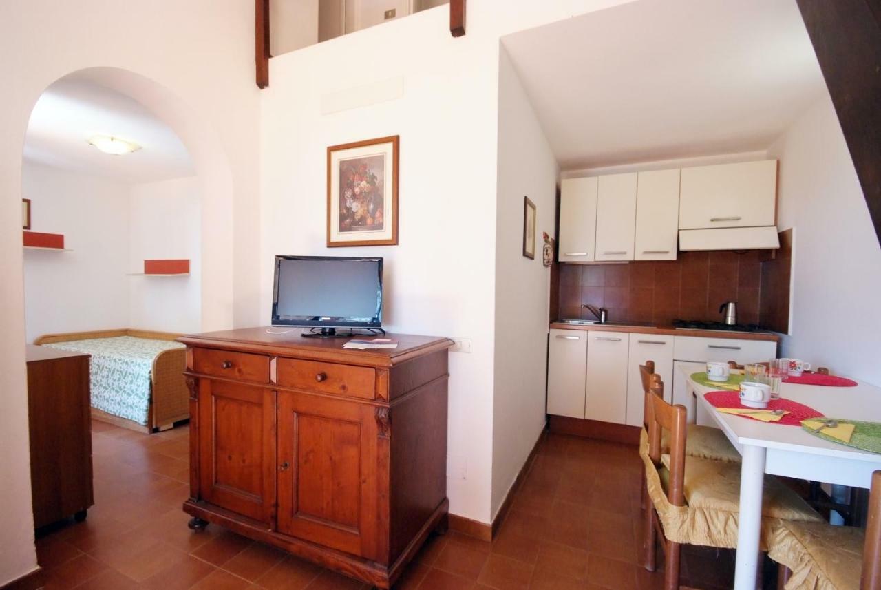 Residence Sud Est Porto Azzurro Luaran gambar