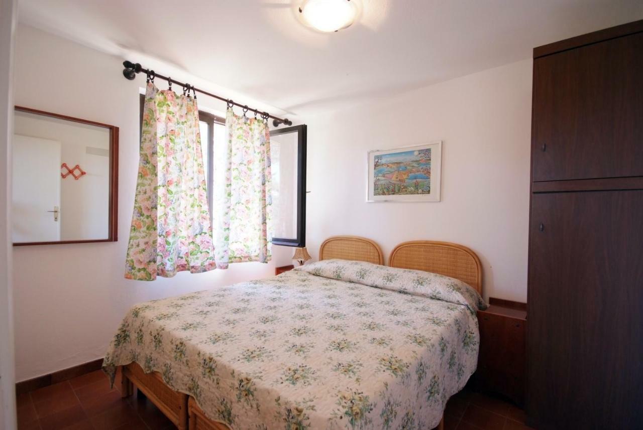 Residence Sud Est Porto Azzurro Luaran gambar
